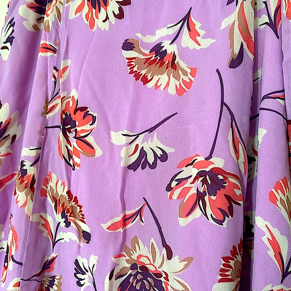 Sundance bright and colorful floral skirt.  Full midi skirt with lining. - Picture 2 of 8